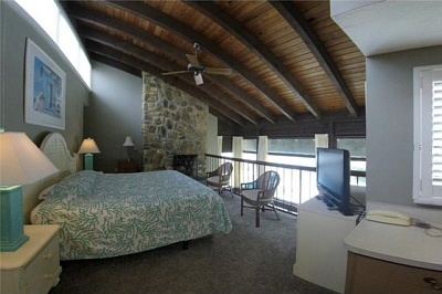Beach Front Condo Rentals