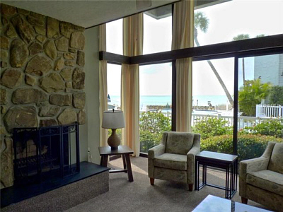 Beach Front Condo Rentals
